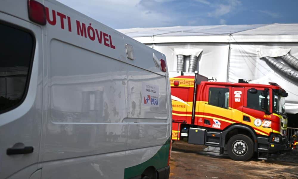 Diecinueve personas reciben atención médica por inhalar humo en el incendio de la COP30