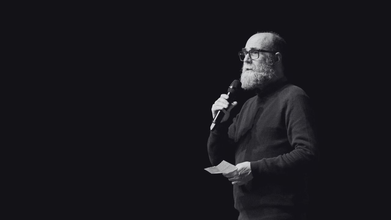 El Centro Niemeyer lamenta la muerte del director de su Ciclo de Palabra, Javier García Rodríguez