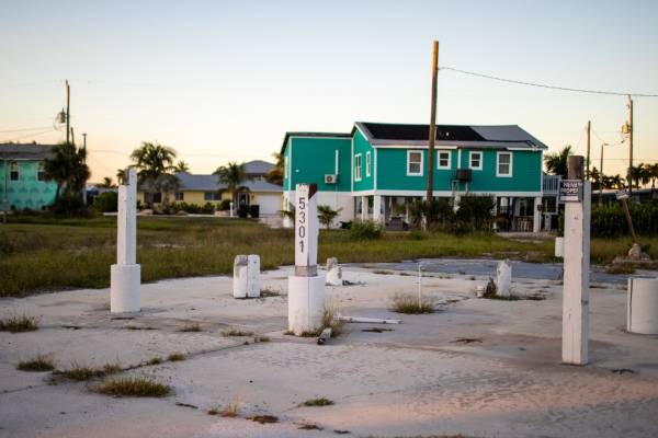 It's harder to get home insurance. That's changing communities across the U.S.