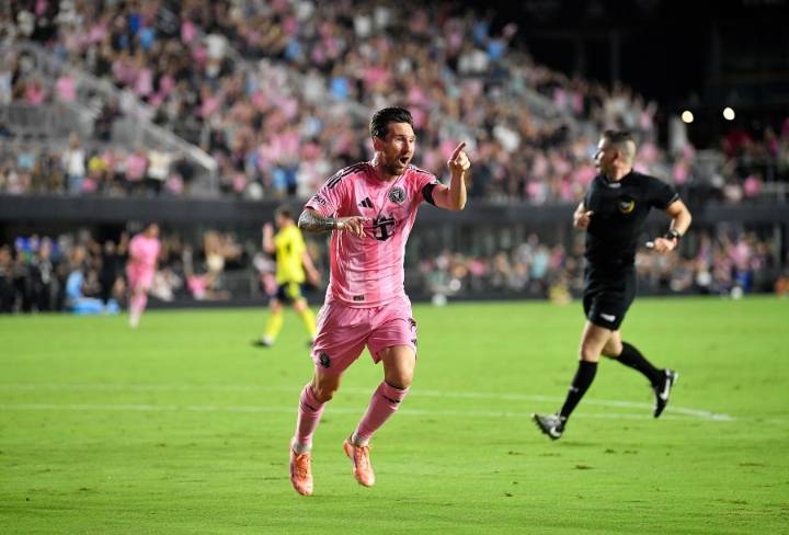 Messi leads Inter Miami to East semifinals with 2-goal, 2