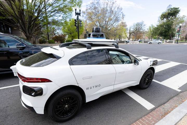 Waymo's driverless vehicles coming to three more American cities