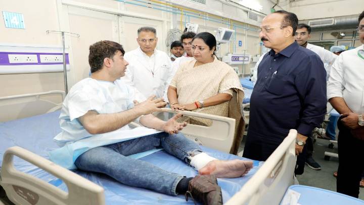 Red Fort blast: Delhi CM announces Rs 10 lakh for families of victims