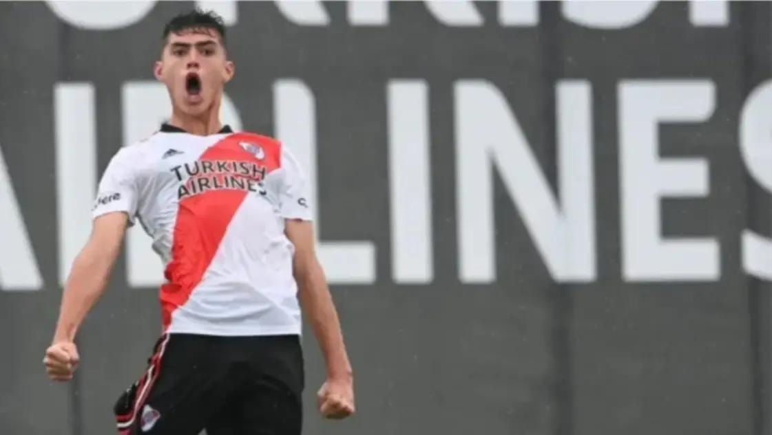 Quién es Joaquín Panichelli, la sorpresa de Scaloni que no debutó en River y brilla en Francia