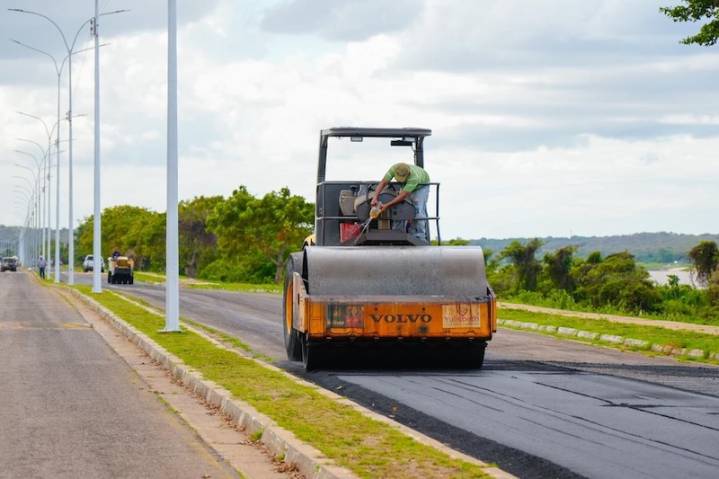 Gobernación inspecciona obras que se ejecutan en Ciudad Bolívar
