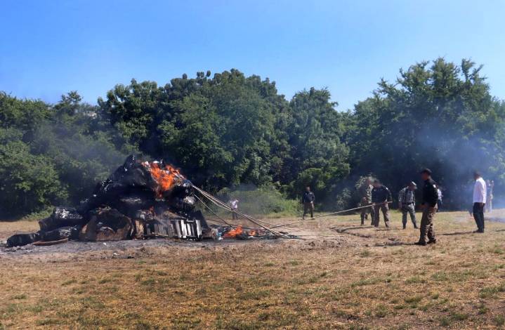Destruye FGR 2 toneladas de narcóticos y objetos del delito en Chiapas