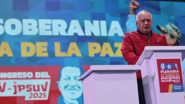 "Las recientes agresiones y amenazas son para hacerse con nuestros recursos naturales", advirtió Cabello