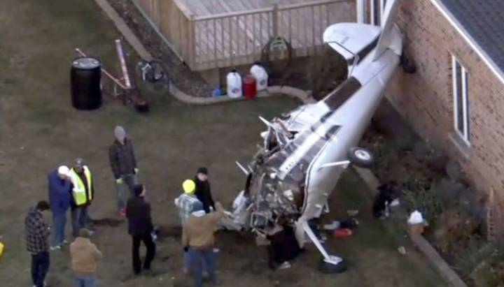 2 hurt as small plane veers off runway near Downers Grove