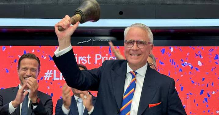 Aumovio Secures Crucial Export Exemption to Overcome Nexperia Chip Supply Disruption