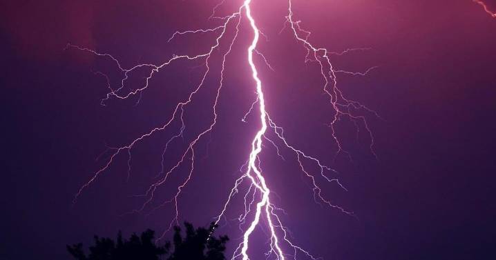 Lingering thunderstorms bring flooding risk after atmospheric river drenches much of California