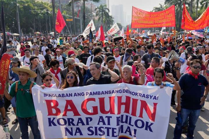Thousands in Philippines protest corruption and demand return of stolen funds from flood projects