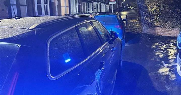 Audi driver tried to 'outrun firearms officers' in Warwickshire town