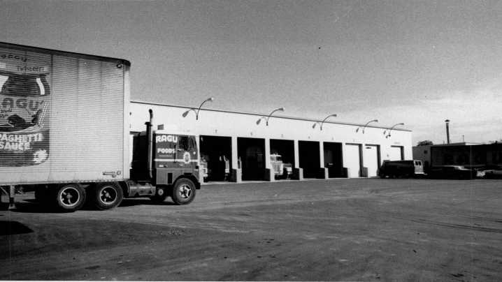 Check out these photos of Ragu sauce getting its start in Rochester