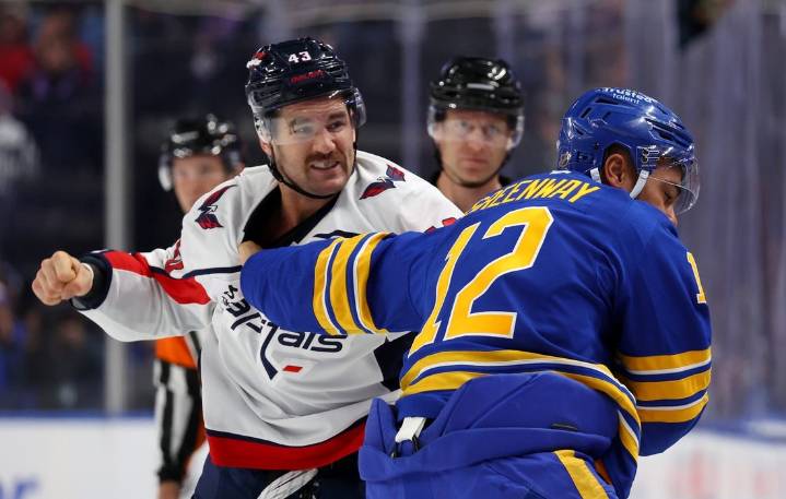 Deadspin | Sabres end skid, edge Capitals in shootout