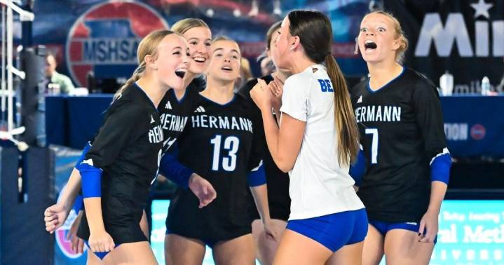 Hustle play sparks Hermann to reverse sweep of East Buchanan in Class 2 state semifinal