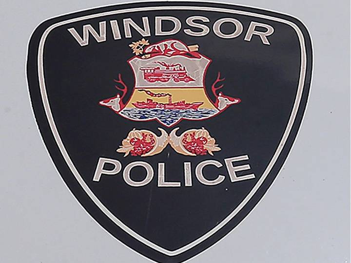 Two displaced after kitchen fire in Windsor's west end