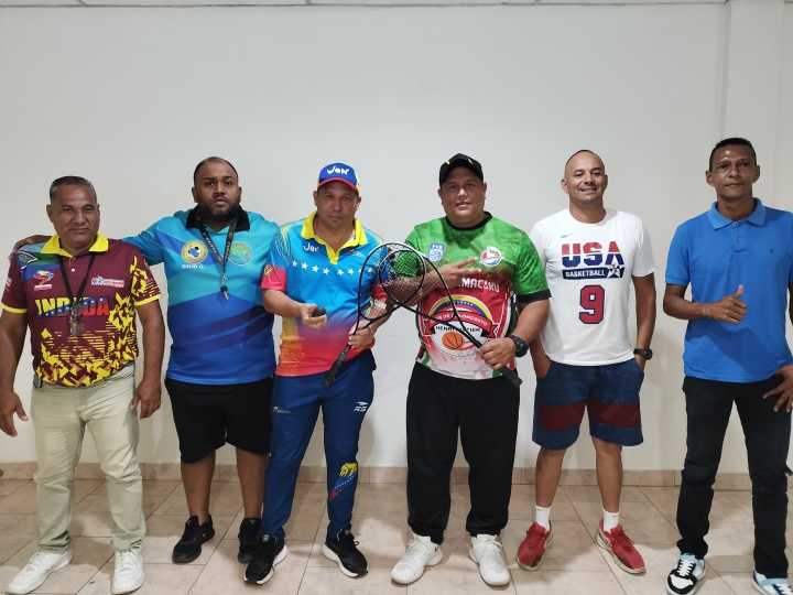 Squash llega al Delta como nueva disciplina y se suma al desarrollo deportivo