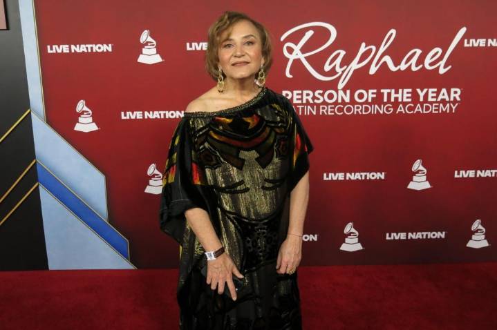 Berta Rojas va de la guitara renacentista a los videojuegos en “La huella de las cuerdas”