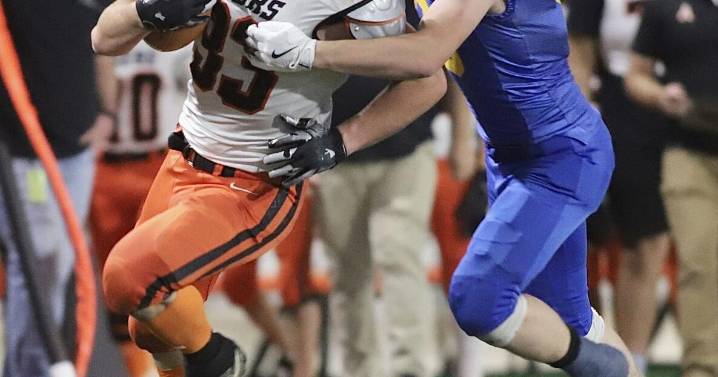 Ririe defense rises to occasion in 3A football state semifinals