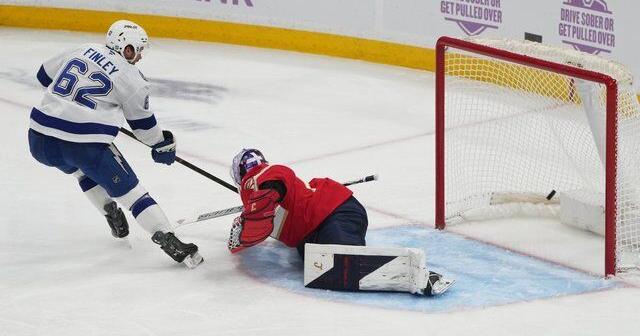 NHL roundup: Jack Finley scores first NHL goal to help Lightning beat Panthers