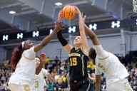 Michigan climbs into top 10 of women’s AP Top 25 after big win over Notre Dame, who falls to No. 24