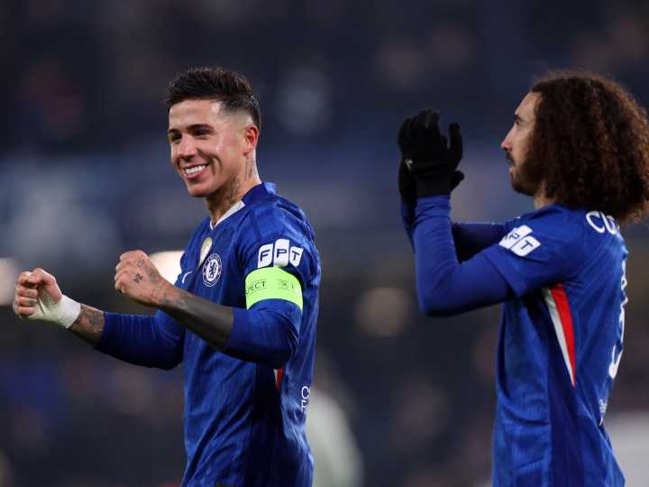 Chelsea thump Barcelona in Champions League as Man City also lose