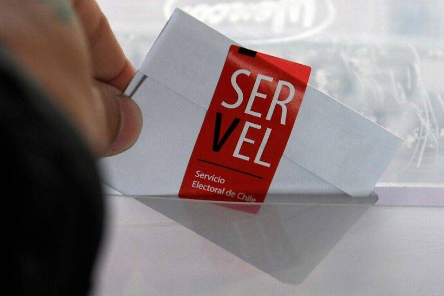 ¿Qué pasa con la basura postelectoral? Repensar las campañas con conciencia ambiental