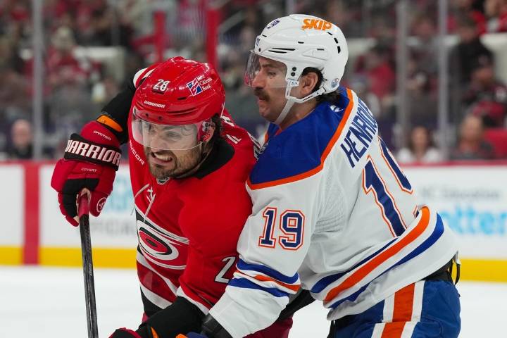 Deadspin | Canes rally, but Oilers prevail on Leon Draisaitl's OT goal