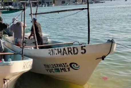 Localizan embarcación con pescadores extraviados de Celestún, Yucatán