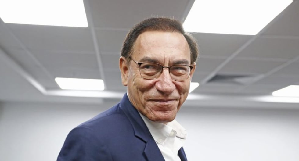 Martín Vizcarra seguirá en el banquillo de los acusados