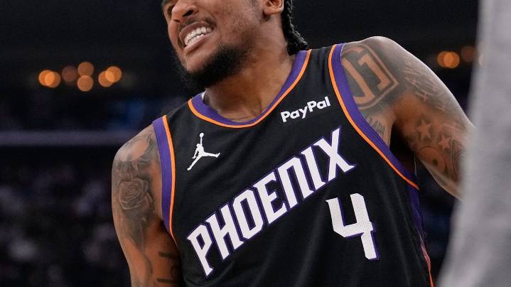 Suns' Jalen Green leaves game vs Clippers, apparently reaggravating his hamstring injury