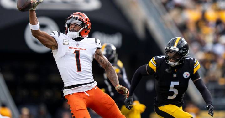 Bengals' Ja'Marr Chase apologizes for spitting on Steelers' Jalen Ramsey after suspension