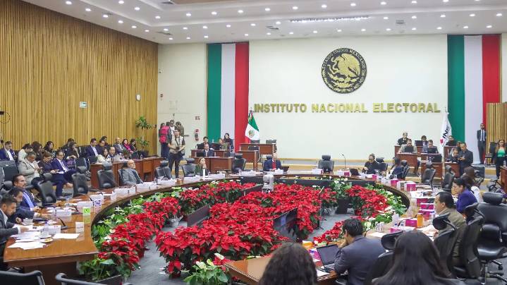 INE multa a cuatro partidos con 1.9 mdp por afiliar a 18 personas sin su consentimiento