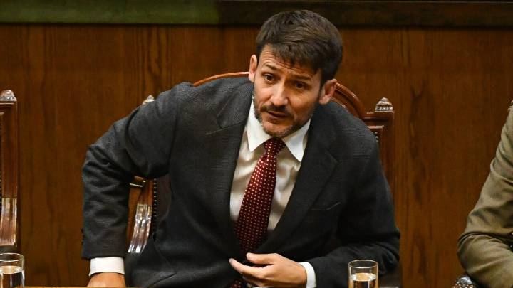 Cámara de Diputados aprueba acusación constitucional contra el exministro Diego Pardow