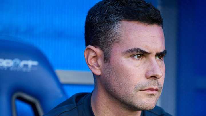 El Mirandés destituye a Fran Justo y piensa en De la Barrera y Javi Rozada