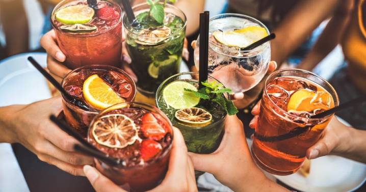 Celebrity chef says Gen Z drinking habits pose 'existential threat' to restaurant industry