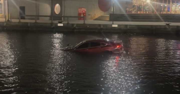 Driver rescued from submerged car in the Inner Harbor