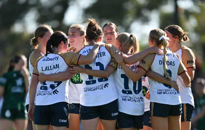 New-look Jets kick off ALW season in style