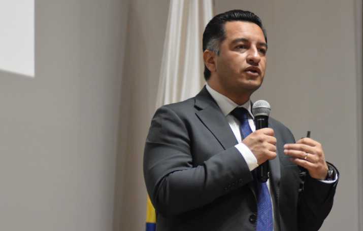 Andrés Idárraga fue designado como ministro (e) de Justicia