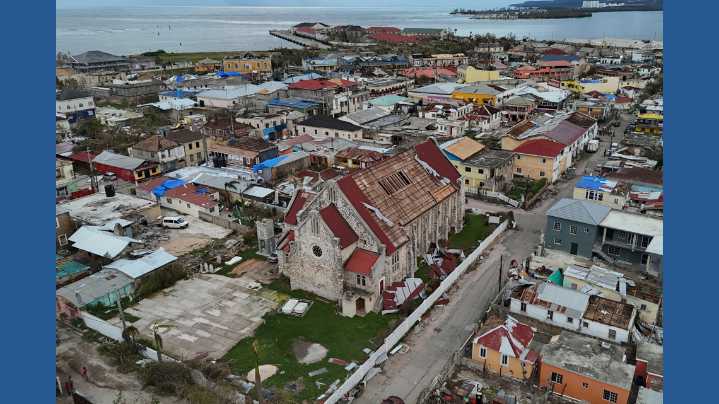 Aid efforts struggle to bring relief to parts of hurricane