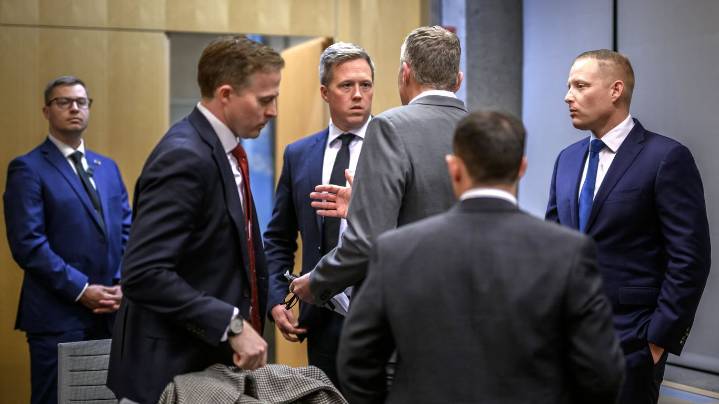 U.S. meets Russia in UAE after "understanding" reached with Ukraine