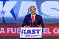Kast amenaza a los inmigrantes irregulares: “Quedan 103 días para que salgan voluntariamente de Chile”