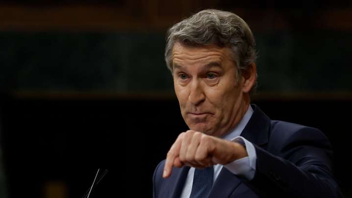 Feijóo dice que España ha "dejado de liderar" en Hispanoamérica y ve al Gobierno "complaciente" con Maduro