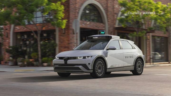 Waymo will soon begin operating on San Antonio roads