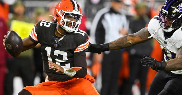 Wednesday's NFL notebook: Sanders will make first start for Browns