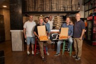 Los hermanos que están detrás las pizzas de Allô, el negocio a domicilio que nació hace 25 años en apenas 35 metros y que se expande entre amigos