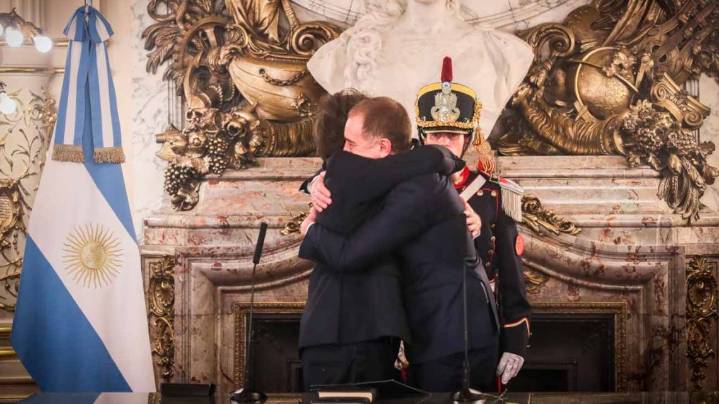 Con Macri ausente, Diego Santilli juró como nuevo ministro del Interior en un acto con fuerte respaldo del PRO