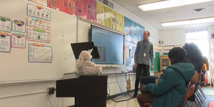 Richmond elementary students blend music and coding in innovative curriculum