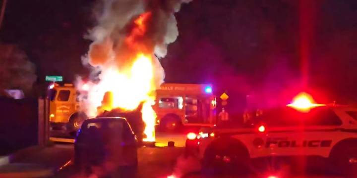 Fiery rollover crash knocks out power to Glendale neighborhood