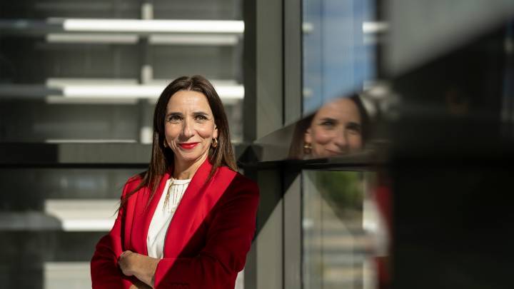 Isabel Carbonell: «Todas las terapias usadas contra el cáncer pueden repercutir en la piel»