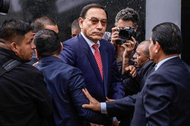 Expresidente de Perú, Martín Vizcarra es condenado a 14 años de prisión